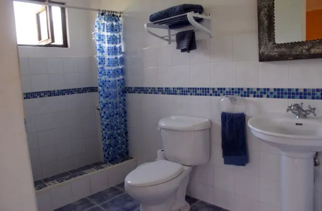 Casa Dorado room bathroom
